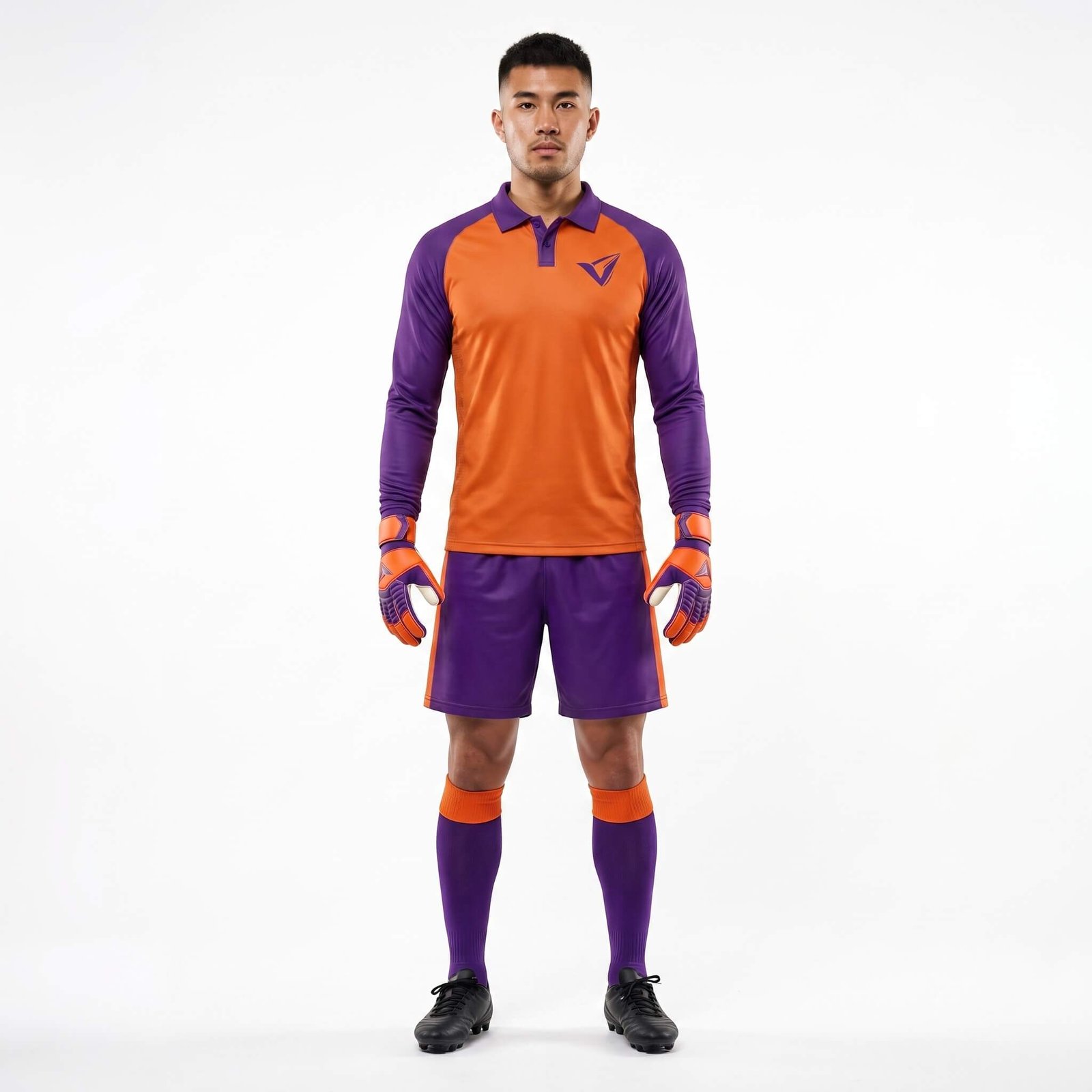 Elite Goalkeeper Serie Unser nach Schweizer Ingenieurskunst entwickeltes Textilportfolio trägt die Vision Ihres Vereins in jeden Bereich des Spielfelds. Mit einer Größenauswahl von S bis 2XL und Optionen für Standard-, Technik- oder Jacquard-Stoffe bauen wir eine vollständige, maßgeschneiderte Identität für Ihr Team auf.